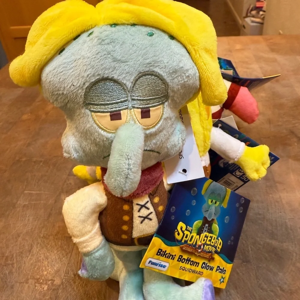 Nickelodeon SpongeBob Pirate Plush Collection Bottom Glow Pals Squidward Patrick